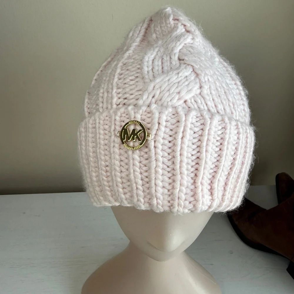 Michael Kors Cable Knit Beanie Hat Light Pink Pastel